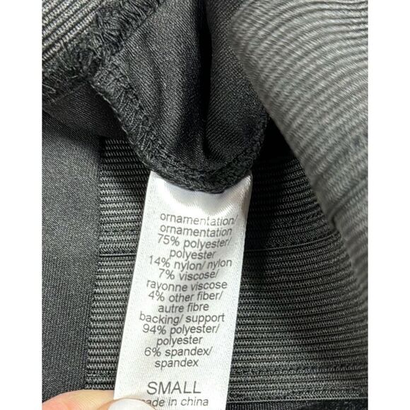 Maurices Women’s Black Velour Panel Leggings Size Small NEW - Picture 5 of 6